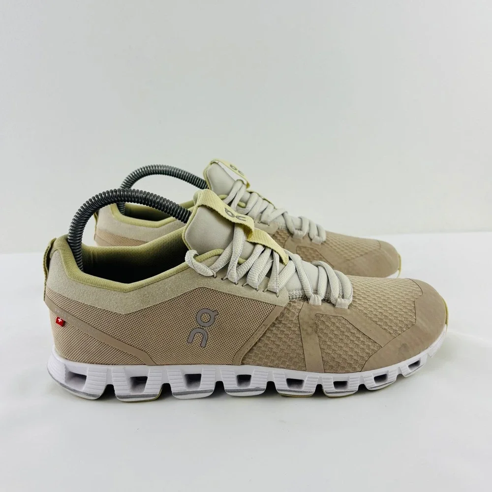 On Cloud Running Women's Haze Sand Athletic Shoes Sneakers Comfort Size 9